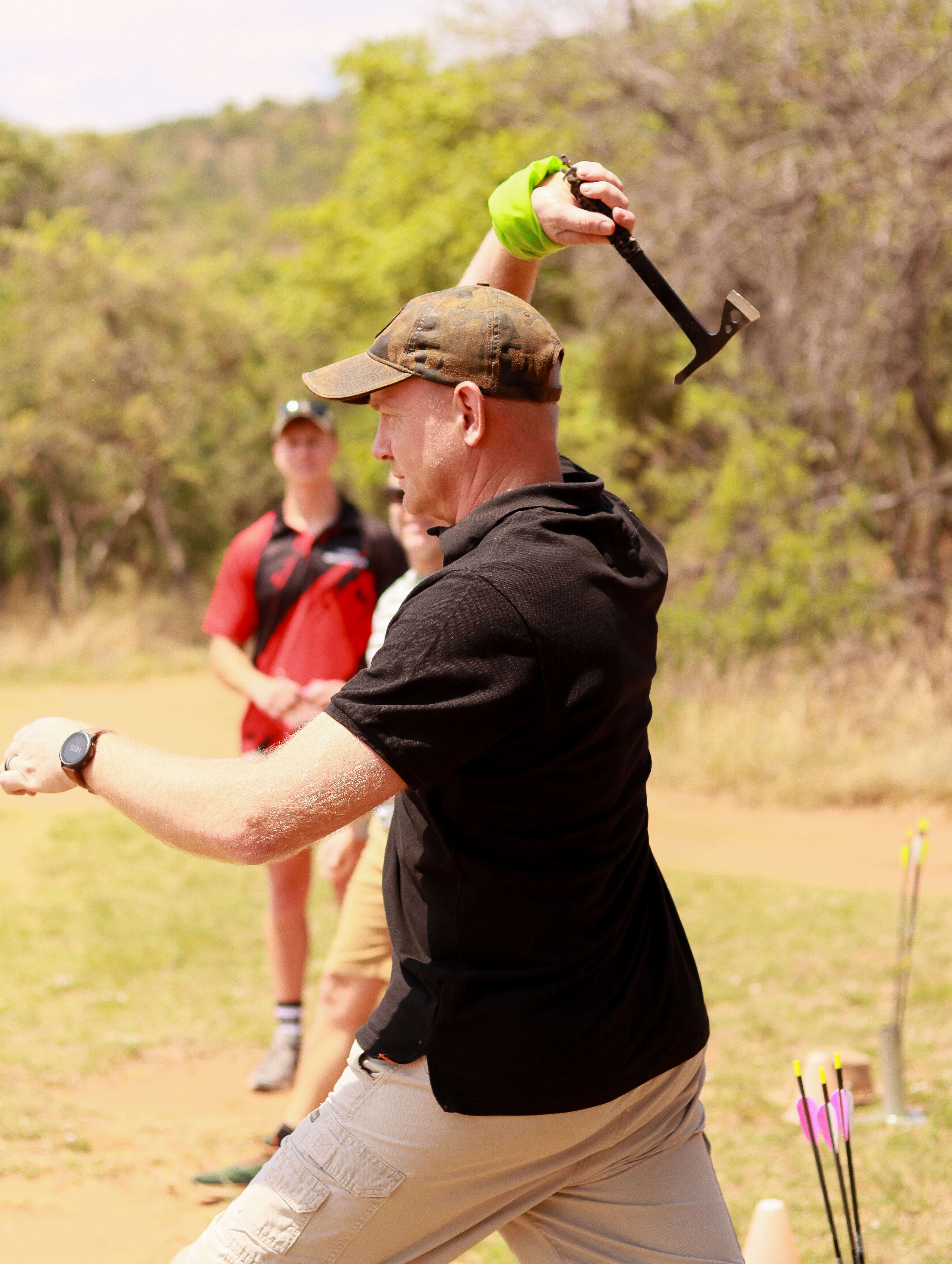 axe--knife-throwing